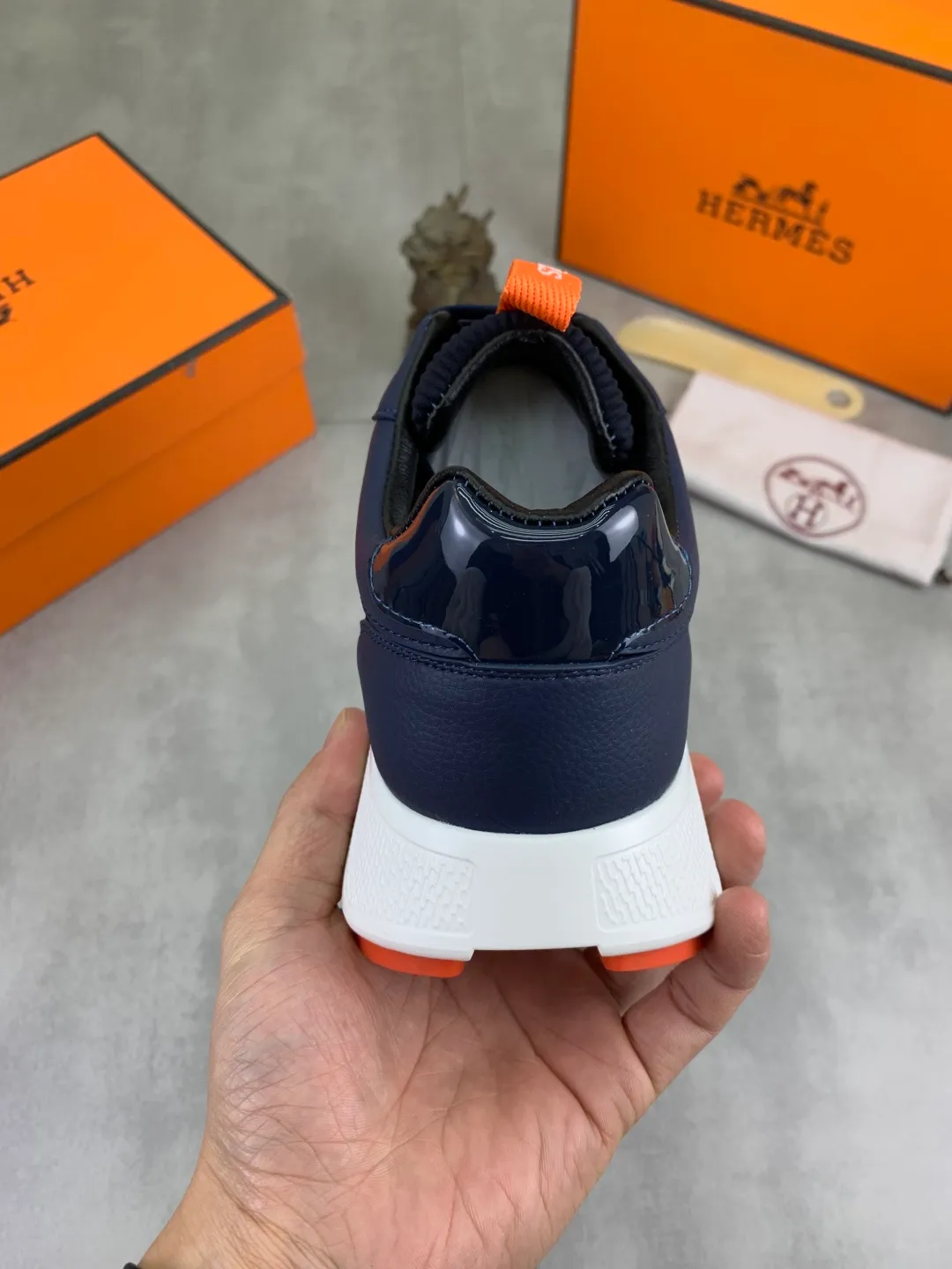 Men's men's shoes P460 new style [HERMES] Hermès - High-end quality original order - Upper: 🔝Nappa calfskin, sewn brand 'H' totem - Inner: water-dyed cowhide - Outsole: ultra-light TPU foam; molded outsole - Ultra-high quality control·Fine workmanship: highlighted (high-end·nobility·grade) -Size: 38-44 (45 can be customized)·